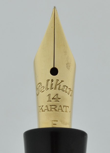 極美品 Pelikan 100 DEF 14K 585 Pelikan 100 Fountain Pen (1930s) - Marbled Green, Semi-flexible